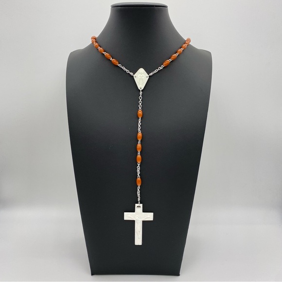 Jewelry - Beaded Rosary